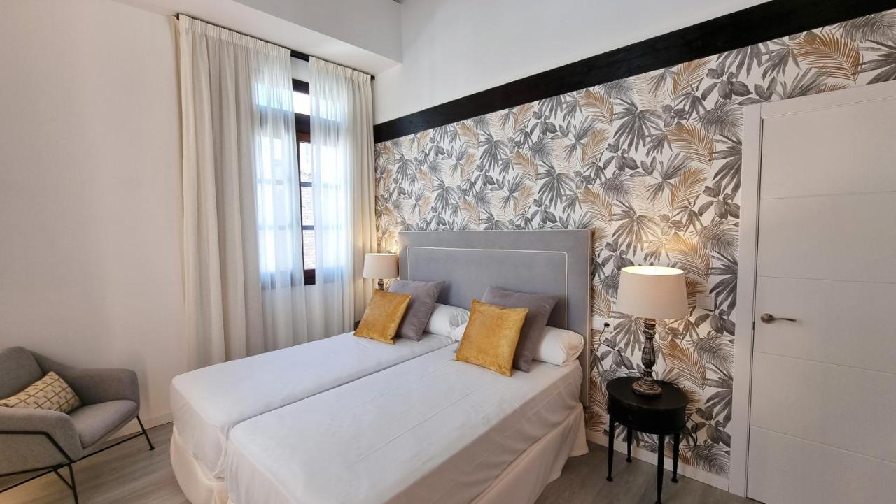 Apartamentos Albaicin Centro Suites 3000 Granada Exterior photo